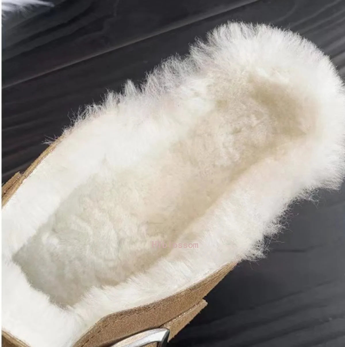 Pantofole da donna in pelle scamosciata