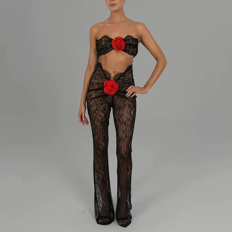tuta pizzo con rosa